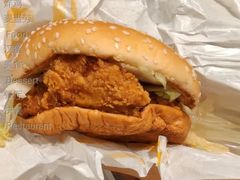 肉肉大方炸鸡堡-麦当劳(金沙广场店)