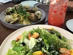 芒果大虾沙拉-CHILLAX轻乐时(侨建·Hi City店)