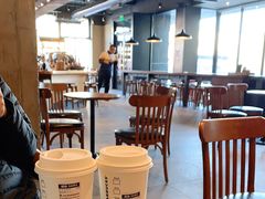 大堂-星巴克(天津工华道智慧山店)