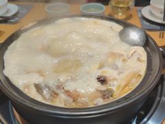-一朵菌·野生菌探索家火锅(南亚店)