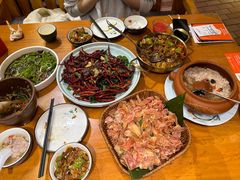 -老滇山寨•云南特色菜•地方菜•民族风情歌舞表演(金碧店)