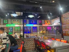 -马路牙子烧烤音乐酒馆(望京店)