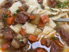 -明记汤揪片子炒面(红山市场特色美食街店)