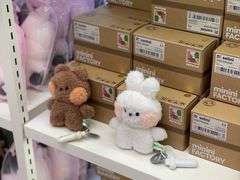 -LINE FRIENDS Garosu-gil Flagship Store