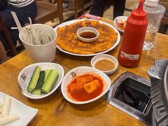 -喇喇排骨火锅·传统韩式脊骨汤(望京西园总店)