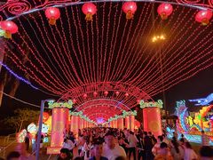 -万绿园