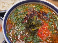 -云阿蛮云南生烫牛肉米线(奉贤路店)