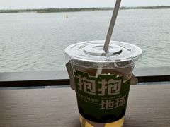 -抱抱地球咖啡馆(国家海洋博物馆店)