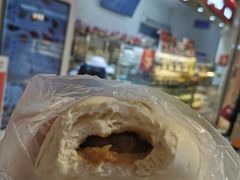 -白玉兰食品甜凤店(合生汇店)