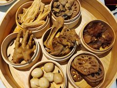 -卤校长重庆火锅(国兴店)