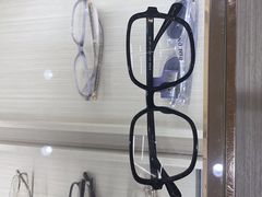 -无界眼镜MaxLess(南翔印象城店)