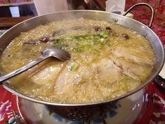 -闯关东东北农家菜(崂山石老人店)