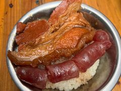 -梁阿婆廿年老牌扣肉糯米饭