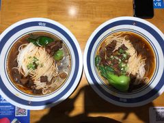 -霸蛮湖南菜·牛肉粉(荣京西街店)