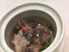 -南郊宾馆·风味自助餐厅·山东十六地市特色菜
