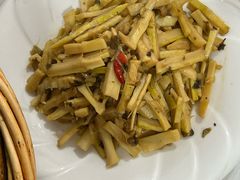 -天乐农家鱼头王(天目湖店)