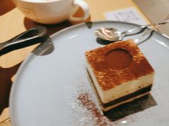 -必胜客(大宁路店)