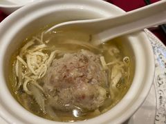 -梅龙镇酒家(南京西路总店)