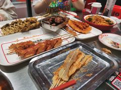 -堂堂小伙夫·辽宁小吃大排档(京西大悦城店)