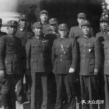 国军的抗日骁将  小诸葛——白崇禧 中原王——汤恩伯