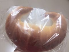 奶酪金角（整个）-BreadTalk面包新语·烘焙蛋糕(东方雅苑店)