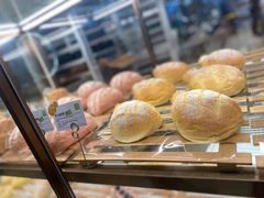 -奈雪的茶(亨特国际广场店)