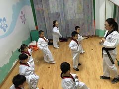 -圣德美艺术双语幼稚园