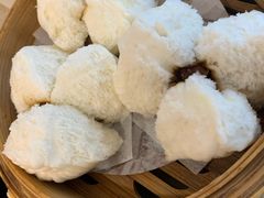蜜汁叉烧包-点都德(龙之梦店)
