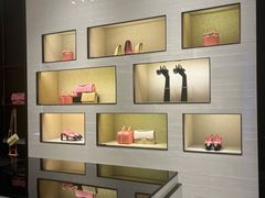 -CHANEL(恒隆广场店)