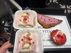 -HOT CRUSH趁热集合·现烤面包(上海环球港店)