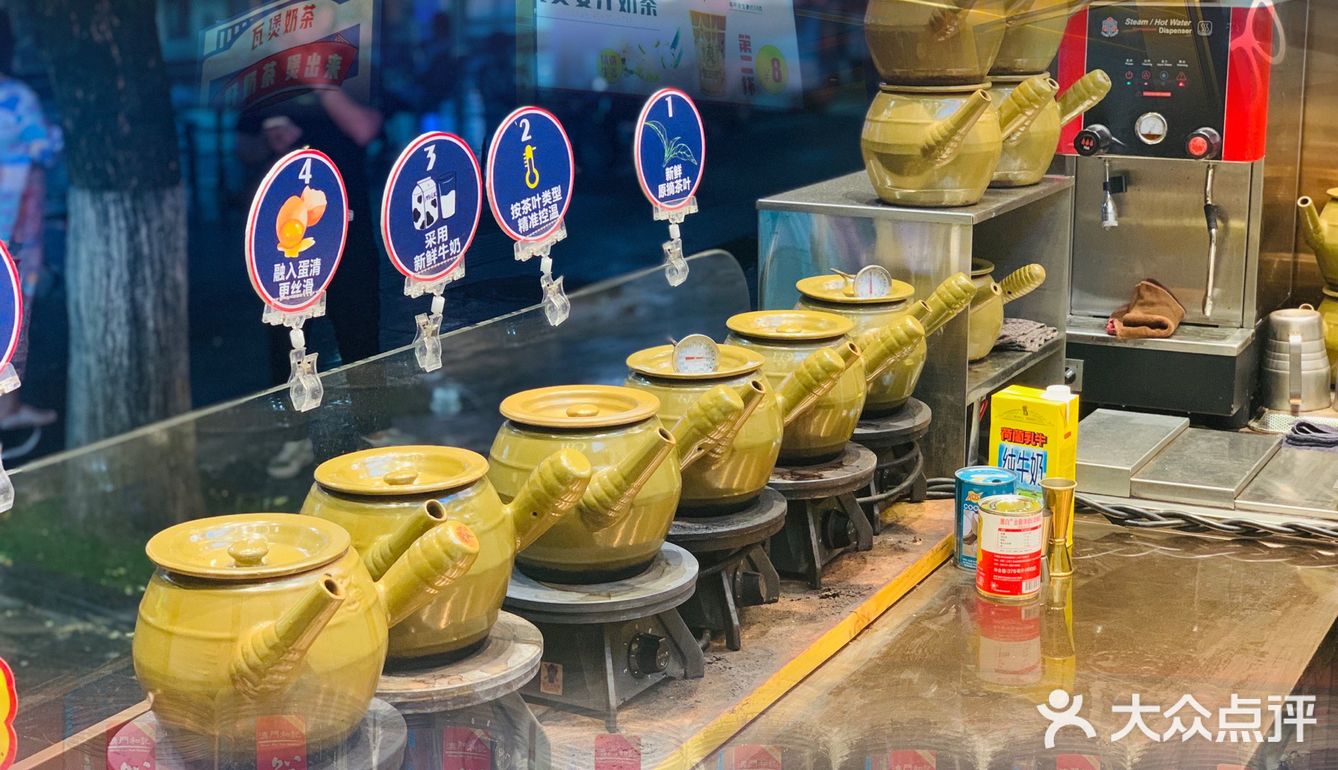 假期游桂林，食正阳步行街。我来帮你拔拔草[吐]