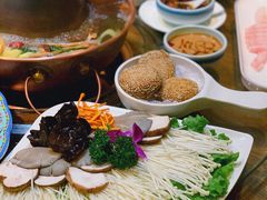 -南门四季铜锅涮肉(左家庄店)