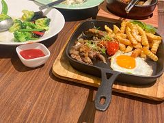 -港丽餐厅(杭大店)