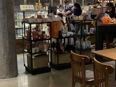 -星巴克臻选(深圳海上世界店)