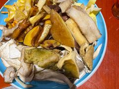 -菌之家·专业纯野生菌火锅·特色炒菌