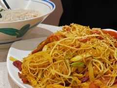 -香港新发烧腊茶餐厅(水围店)