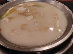 -老来福·非遗酸汤兔(凯旋路店)
