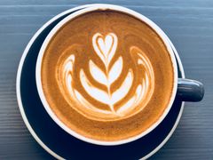 热拿铁-麻雀咖啡SPARROW COFFEE(十全街店)