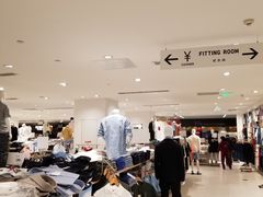 -优衣库(沈阳市府恒隆广场店)