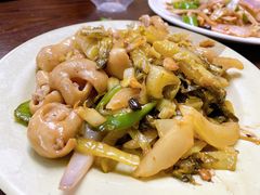 酸菜炒猪大肠-美食店(华贵路店)
