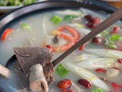 牦牛肉汤锅-理塘县特色砂锅牦牛肉馆