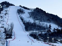 -辽阳弓长岭温泉滑雪场