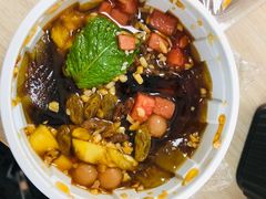 红糖冰粉-马路边边串串香(双井直营店)