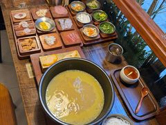 -银米·云南传统过桥米线(双廊黑金冠店)