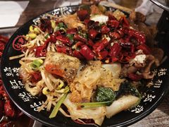 -嗨辣小聚·盘锦河蟹·海鲜烧烤龙虾(盘锦十年好店)