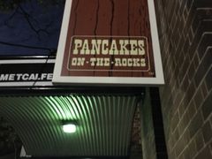 -Pancakes on the rocks(Darling Harbour)
