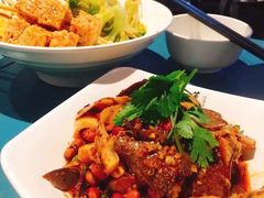 -芙蓉巷成都名小吃(丹尼斯2天地店)