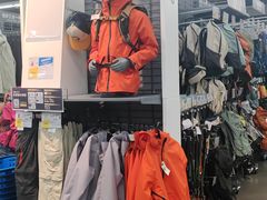 -迪卡侬(越秀公园店)