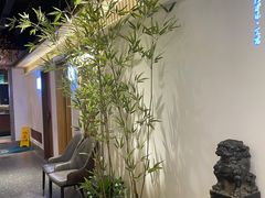 -呷湘厨·鱼汤捞饭·剁椒鱼头·辣椒炒肉(国家会展中心店)