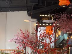 -荷塘秋月·本帮江浙菜(国权路店)